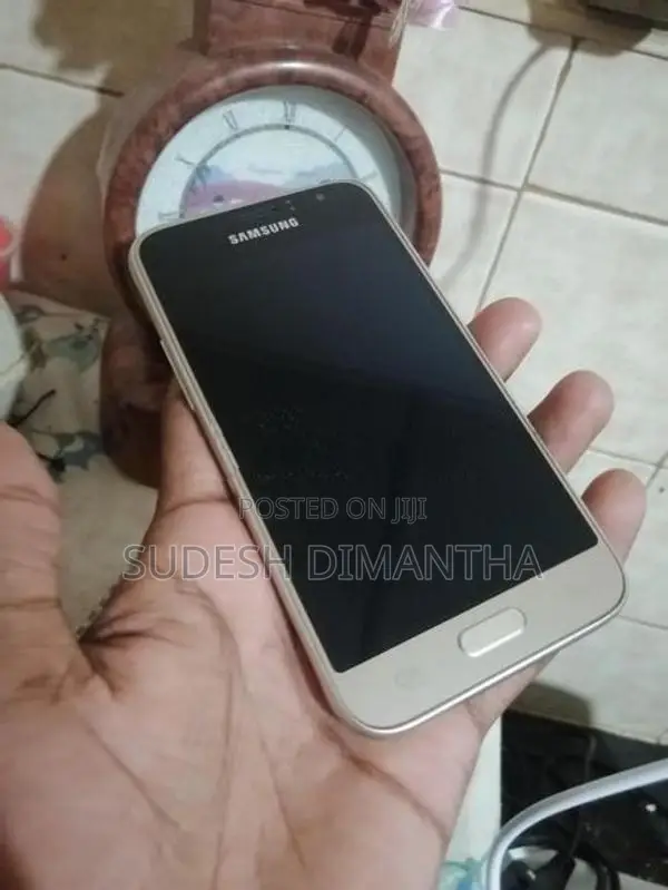 Samsung Galaxy J1 (Used)