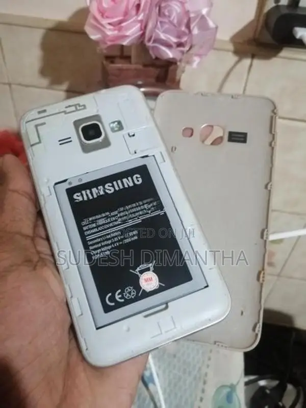 Samsung Galaxy J1 (Used)