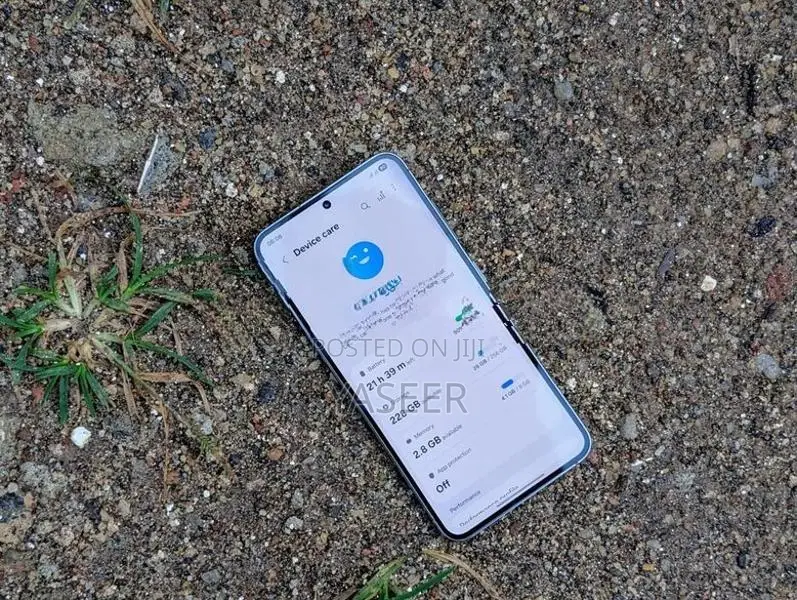 Samsung Galaxy S23 (Used)