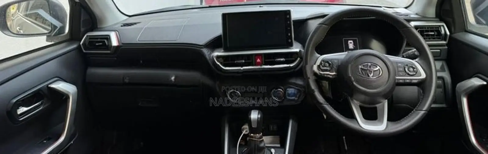 Toyota Raize Z HYBRID 1200CC 2025