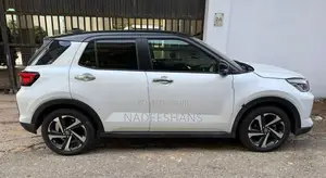 Toyota Raize Z HYBRID 1200CC 2025