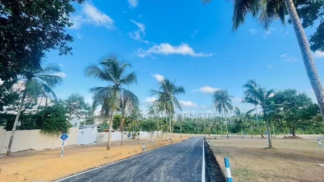 Valuable Flat Lands for Sale in Polgasowita