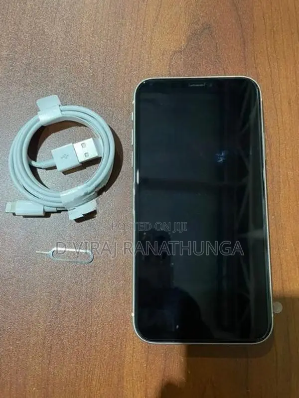 Apple iPhone 11 (Used)