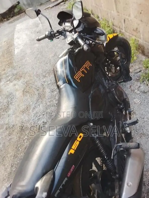 TVS Apache RTR 150 2011