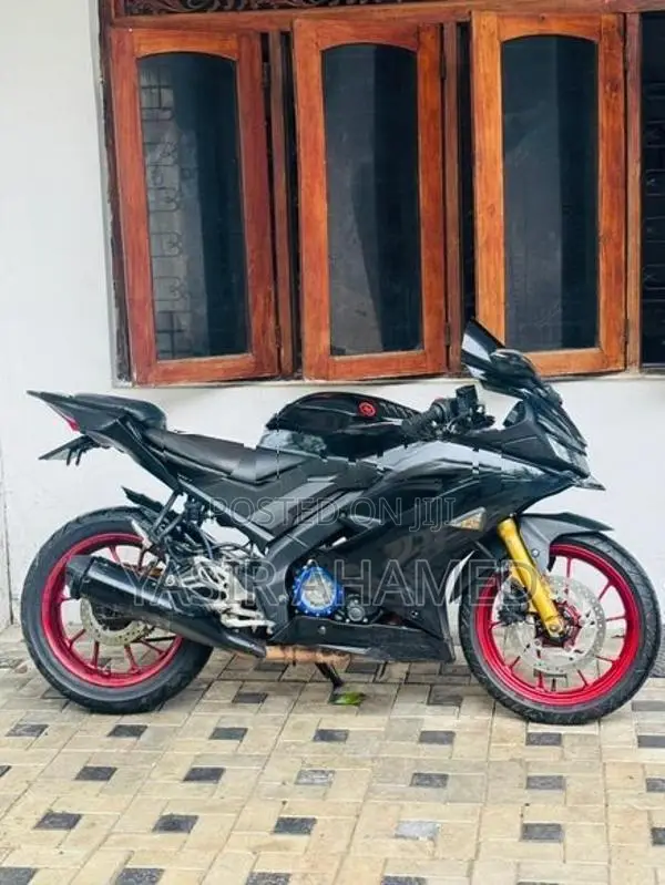 Yamaha R15 2020