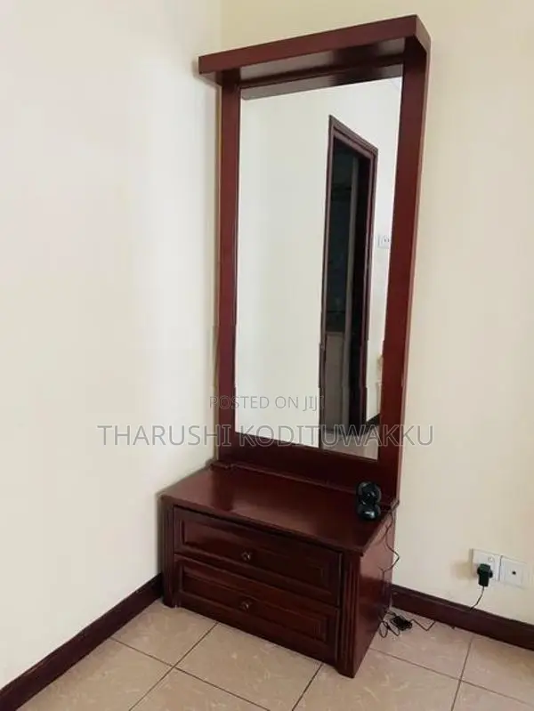 Bedroom Furniture Set