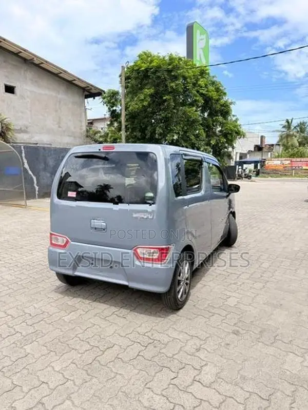 Suzuki Wagon R Non Hybrid 2024
