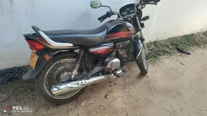 Hero HF Deluxe 2009