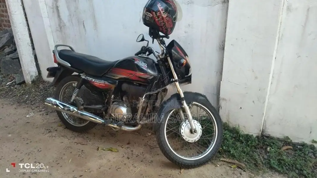 Hero HF Deluxe 2009