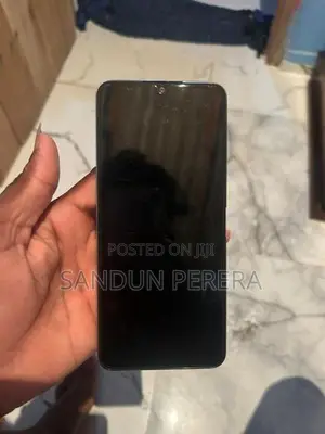 Apple iPhone 7 (Used)