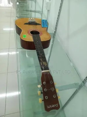 Box Guitar