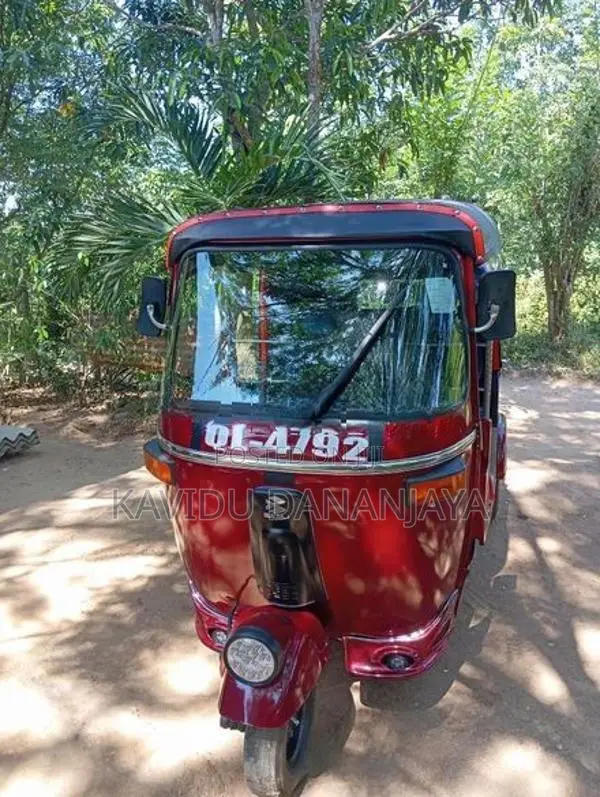 Bajaj RE 2007