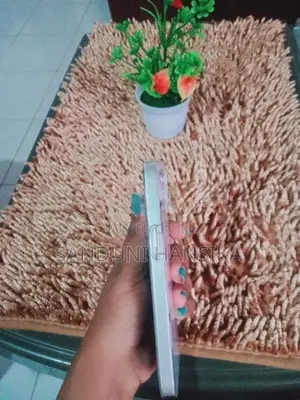 Apple iPhone 13 (Used)