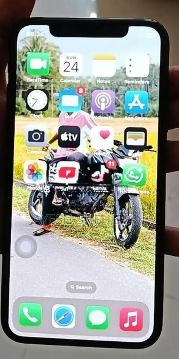 Apple iPhone X 64GB (Used)