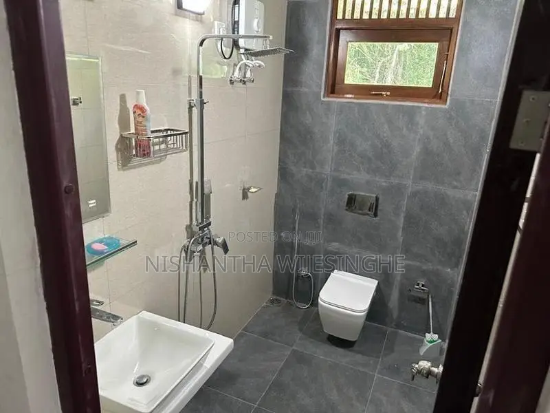 Upstair House for Rent Horana