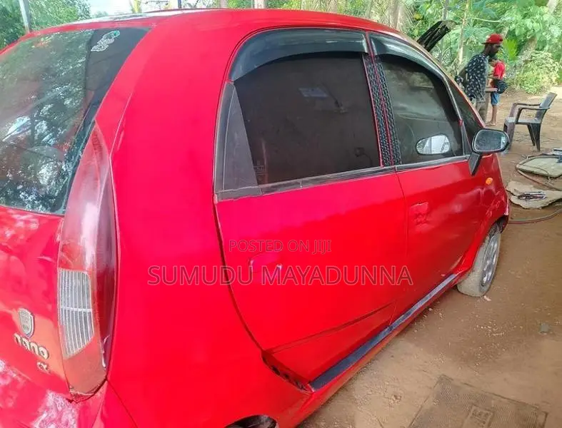 Tata Nano 2011