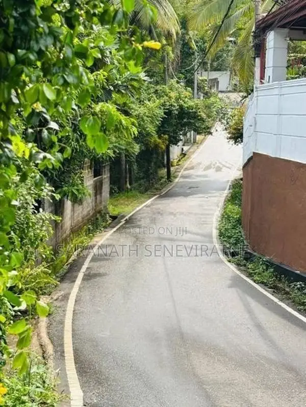 Land for Sale in Kadawatha - Ragama Road