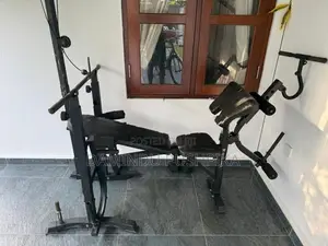 Sports Deluxe Bench with Barbell