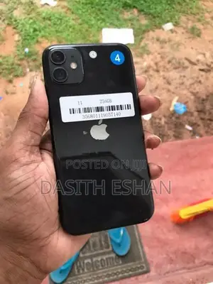 Apple iPhone 11 256GB (Used)