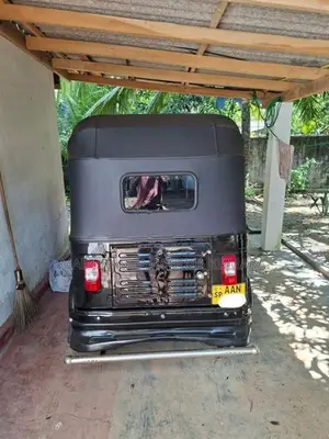 Bajaj RE 2014