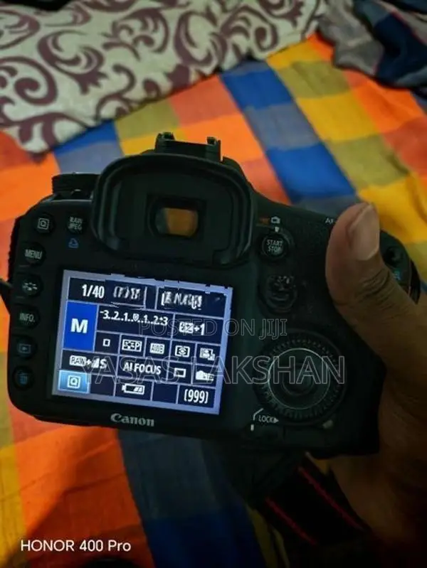 Canon EOS 7D Camera