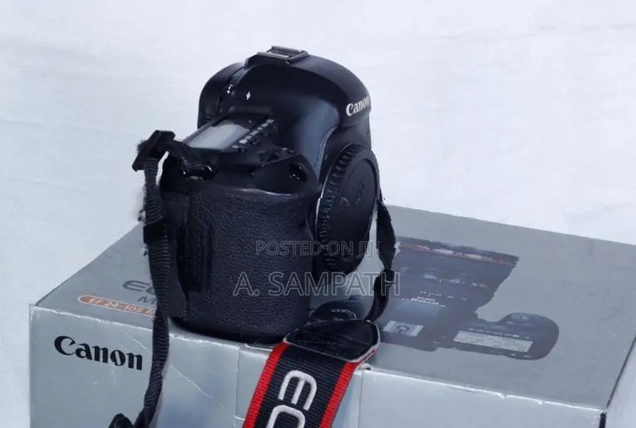 Canon 5D Mark iii Camera