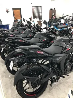 Bajaj Pulsar N160 Premium 2026