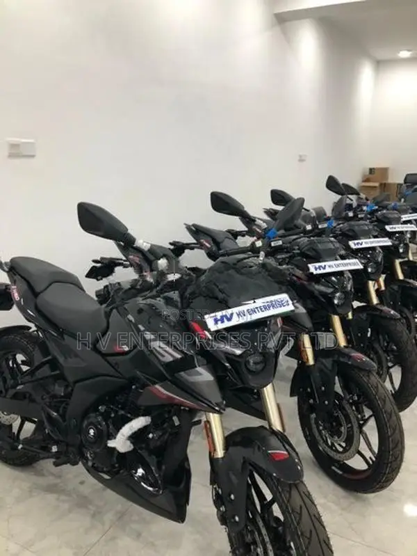 Bajaj Pulsar N160 Premium 2026