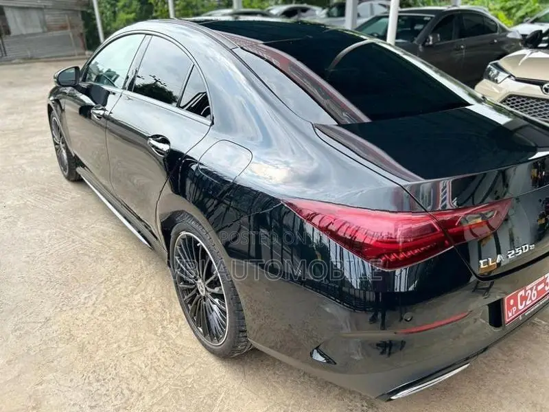 Mercedes Benz CLA 250 2024