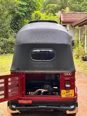 Bajaj RE 2008