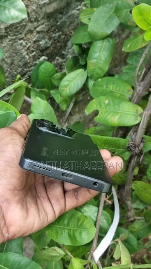 Black view Shark 9 5G (Used)