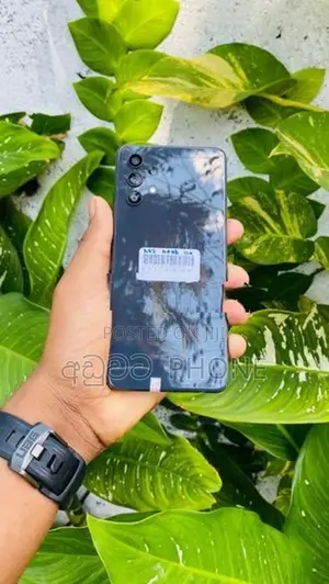 Samsung Galaxy A32 64GB (Used)