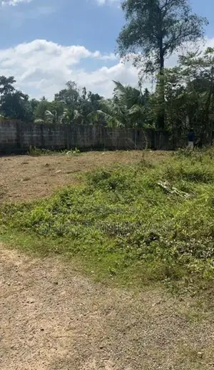 Land for Sale 7.2 Perches - Athurugiriya