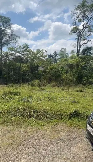 Land for Sale 7.2 Perches - Athurugiriya