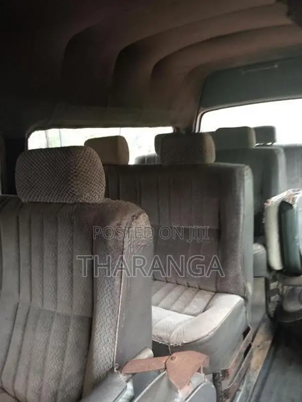 Nissan Caravan 1982