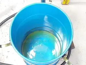 Automotive Oil Injector