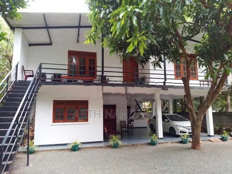 Holiday Bungalow in Anuradhapura