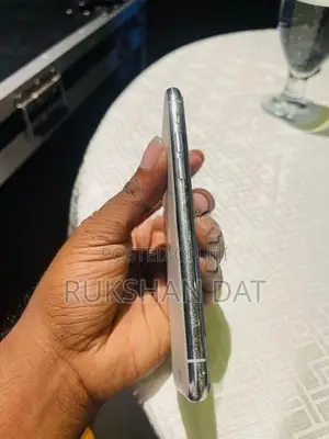 Apple iPhone 11 Pro 256GB (Used)