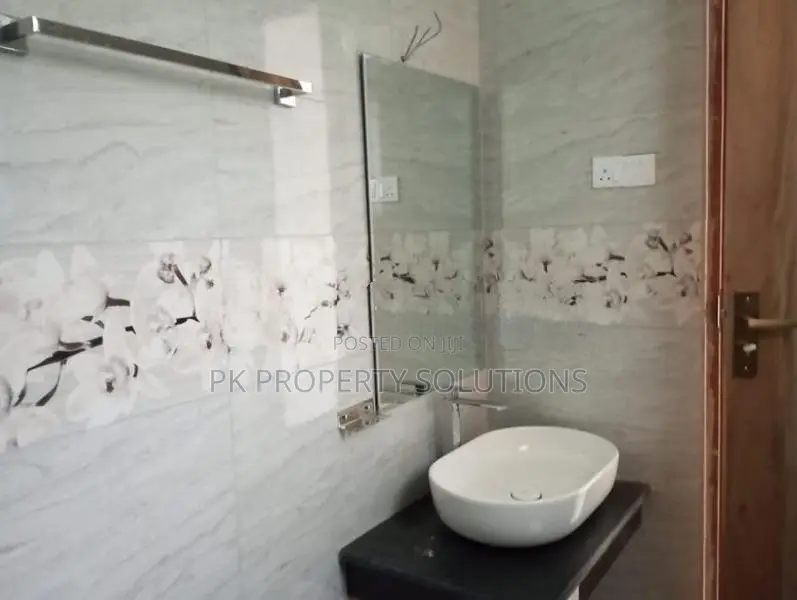House for Sale in Udahamulla ( File No 107 E)