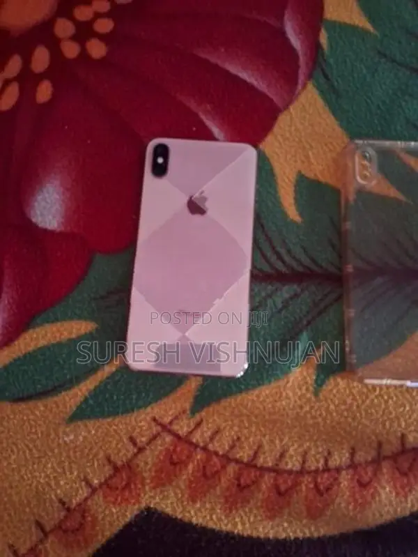 Apple iPhone XS Max (Used)