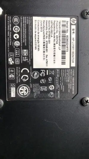 HP 19 LCD monitor