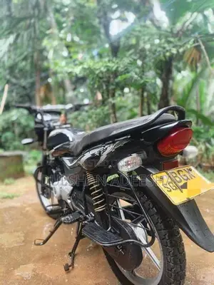 Bajaj Platina 100 ES 2018