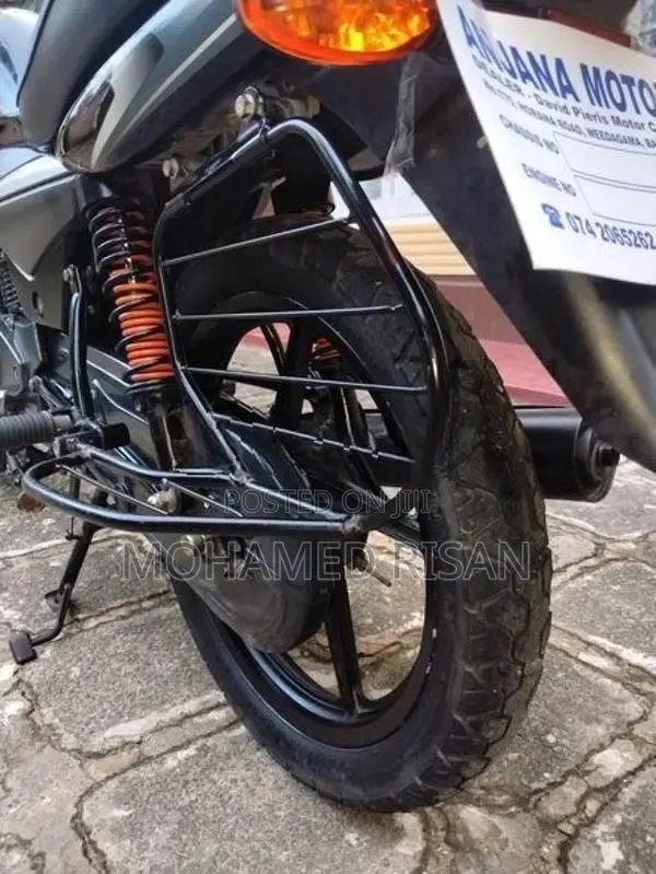 Bajaj Platina 2014