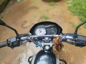 Bajaj Platina 100 ES 2018