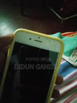 Apple iPhone 6S (Used)