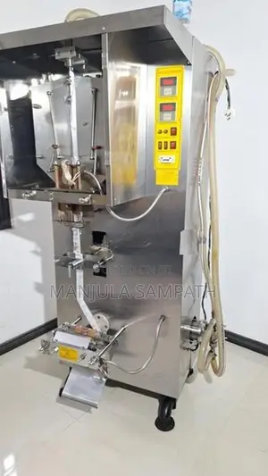 අයිස් පැකට් මැෂින්