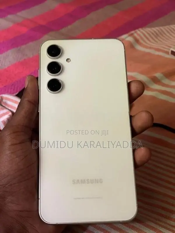 Samsung Galaxy S23 FE 256GB (Used)