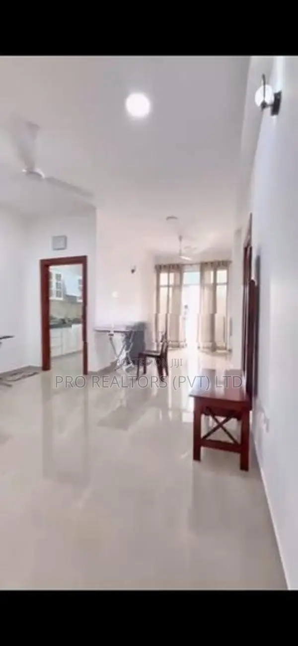 Apartment For Sale In Wellawatte Hampden lane