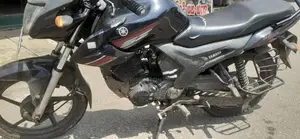 Yamaha SZ-RR 2012