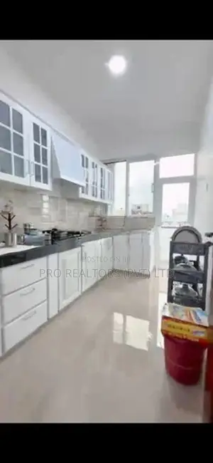 Apartment For Sale In Wellawatte Hampden lane